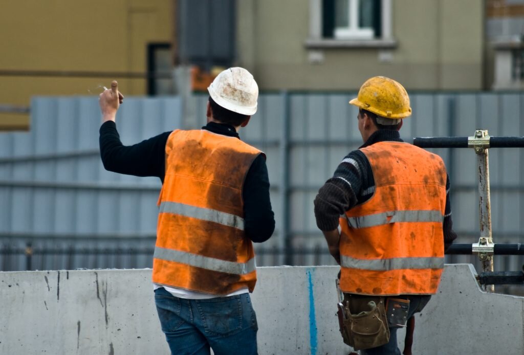 Salariés du BTP : les pauses déjeuners peuvent se faire dans des salles polyvalentes